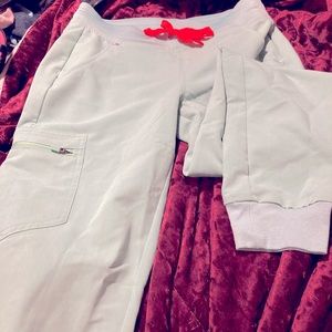 Figs Jade Zamora joggers